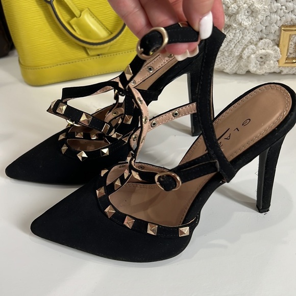 Black Suede Studded Pumps - Picture 11 of 17